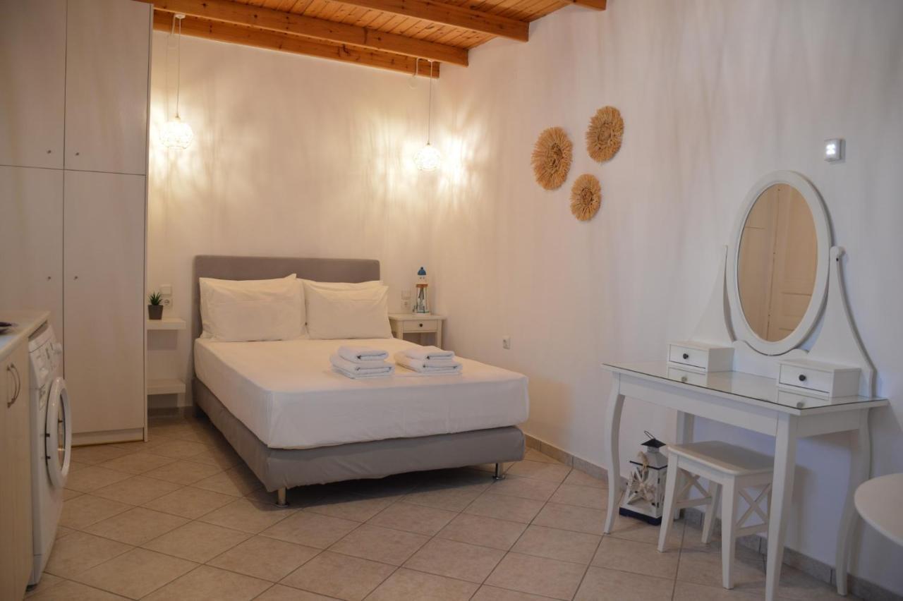Cute Studio In Milos Tripiti Exterior photo