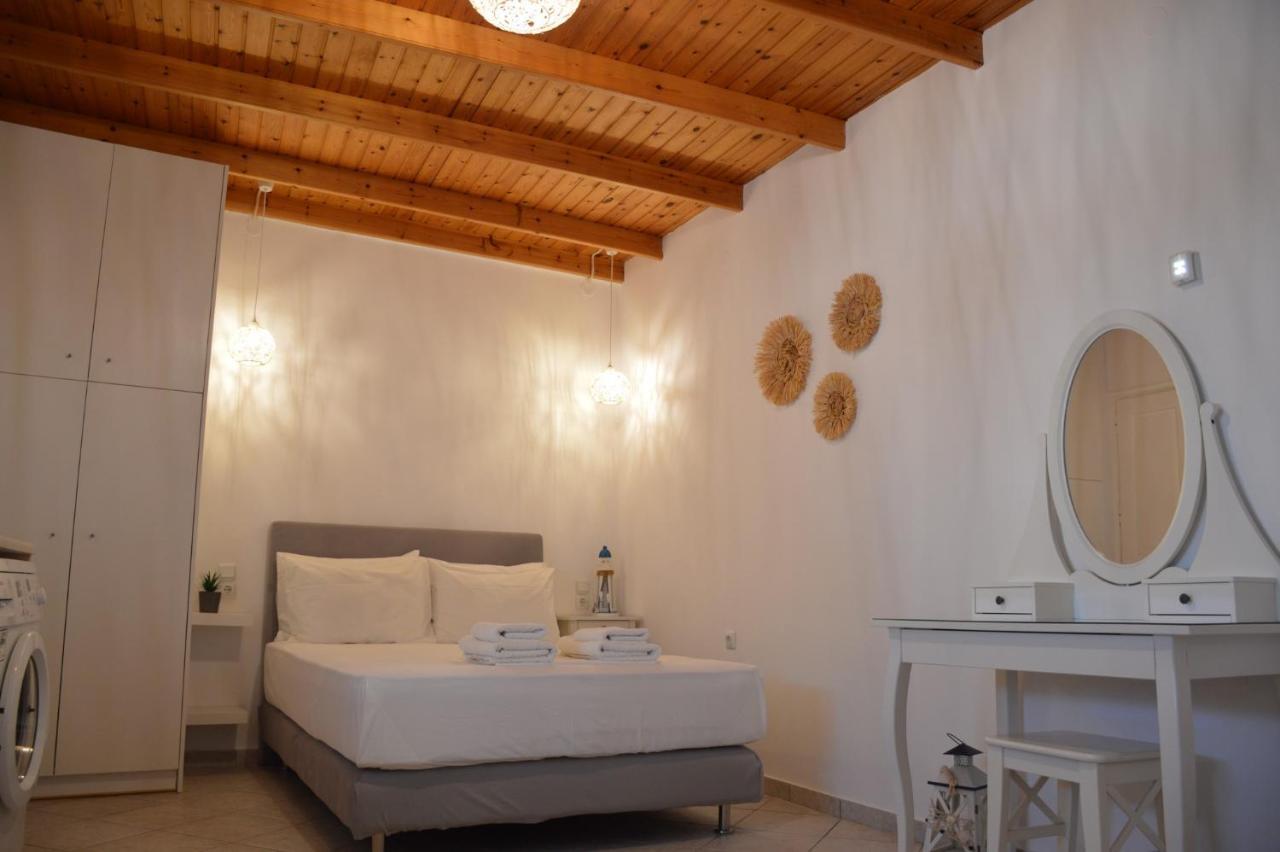 Cute Studio In Milos Tripiti Exterior photo